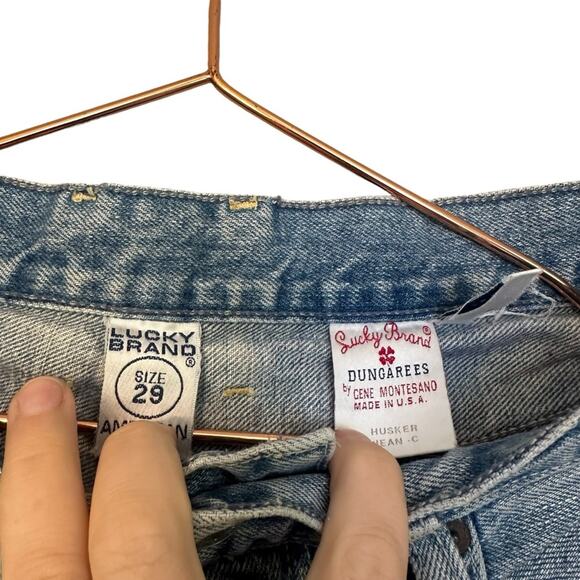 Lucky Brand Men's size 29 regular length. Bottom hem slits - Picture 5 of 9